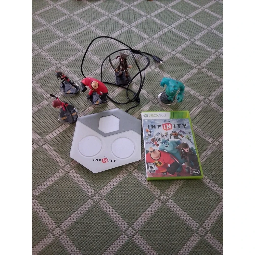 Disney Infinity Starter Pack Xbox 360 Tested Three Figures Portal Game